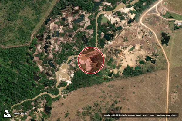 Imagem de satélite de Infração da Flora em Apiacás - MT