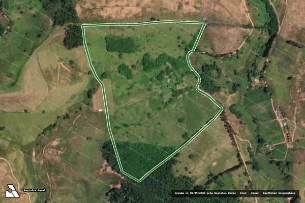 Imagem de satélite — Fazenda da Palha - Cantagalo/RJ