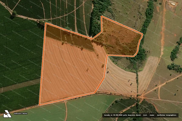 Imagem de satélite de Fazenda Pocoes em CAMPOS ALTOS - MG