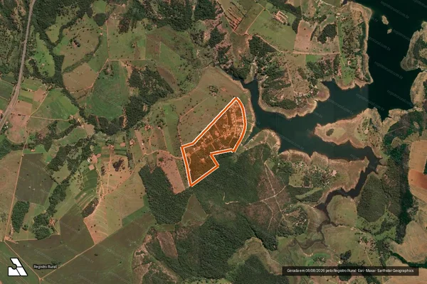 Imagem de satélite de Fazenda Santa Maria em ARAGUARI - MG