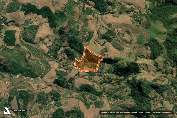 Imagem de satélite de FAZENDA RETIRO em DIVINO - MG