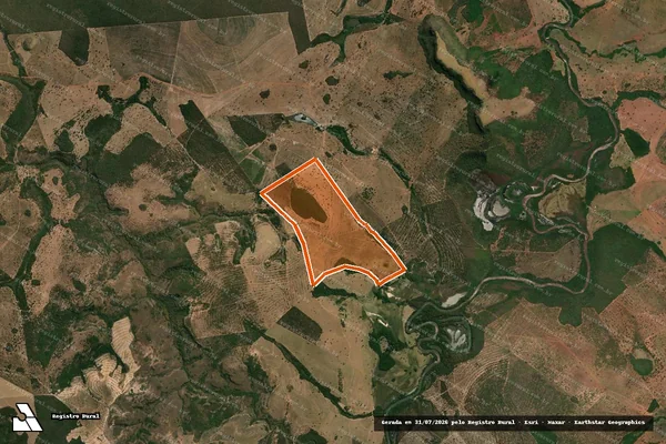 Imagem de satélite de Fazenda R4 em SERRANÓPOLIS - GO