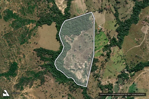 Imagem de satélite de FAZENDA LAGOA LIMEIRA em TRÊS RANCHOS - GO