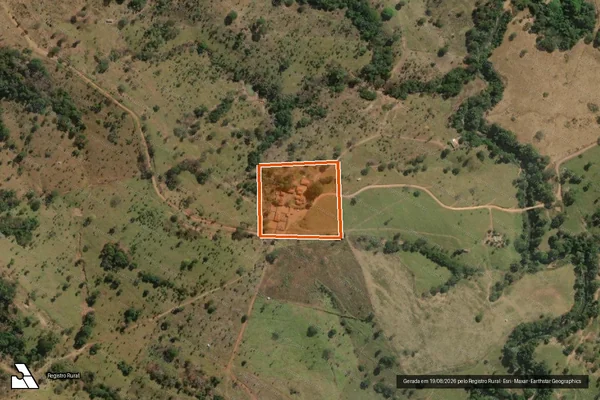 Imagem de satélite de Fazenda Santa Clara em UNAÍ - MG