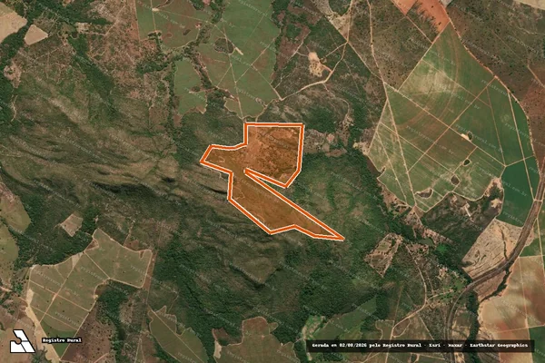 Imagem de satélite de FAZENDA SANTANA em URUAÇU - GO