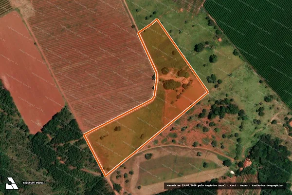 Imagem de satélite de Fazenda Lambari Lug Tijuca em MONTE CARMELO - MG