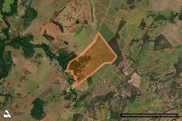 Imagem de satélite de Fazenda Salobro De Baixo em VARJÃO - GO