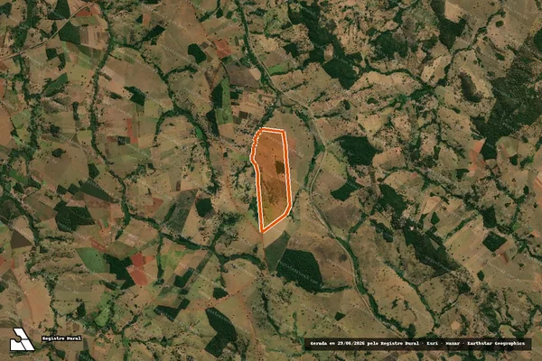 Imagem de satélite de FAZENDA CACHOEIRA em JARAGUÁ - GO