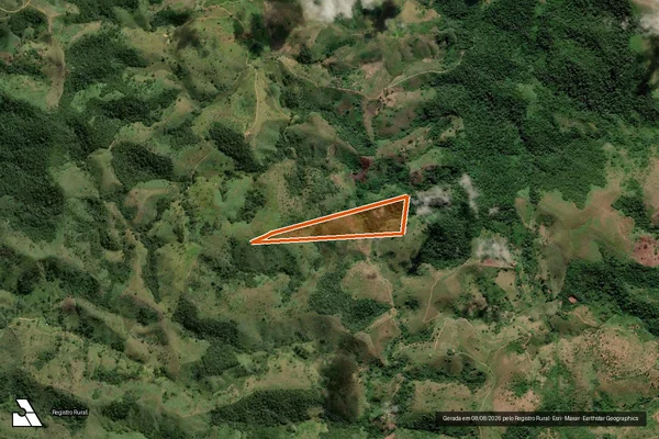 Imagem de satélite de Fazenda Vitória em MAIQUINIQUE - BA