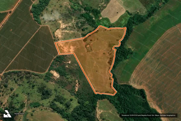 Imagem de satélite de FAZENDA BARREIRAS em PATOS DE MINAS - MG