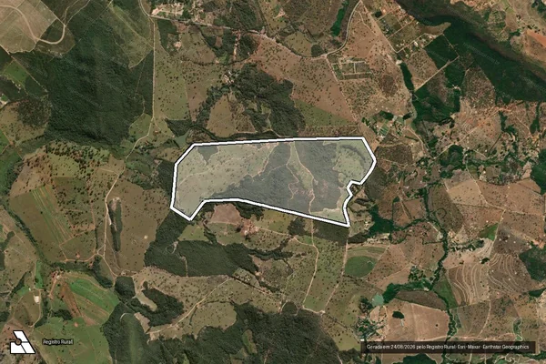 Imagem de satélite de Fazenda Precursora em INHAÚMA - MG