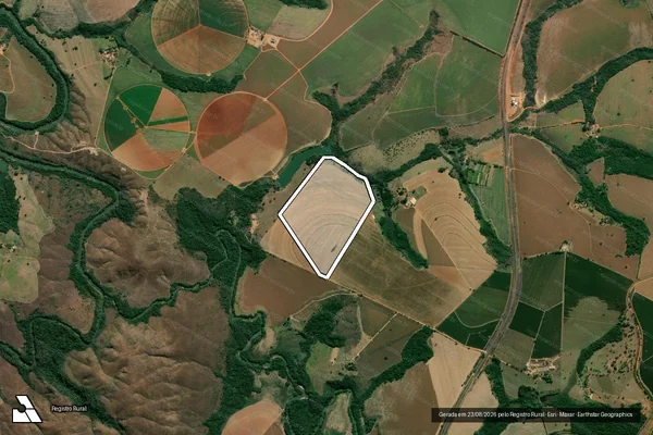 Imagem de satélite de Fazenda Ouro Vermelho em IBIÁ - MG