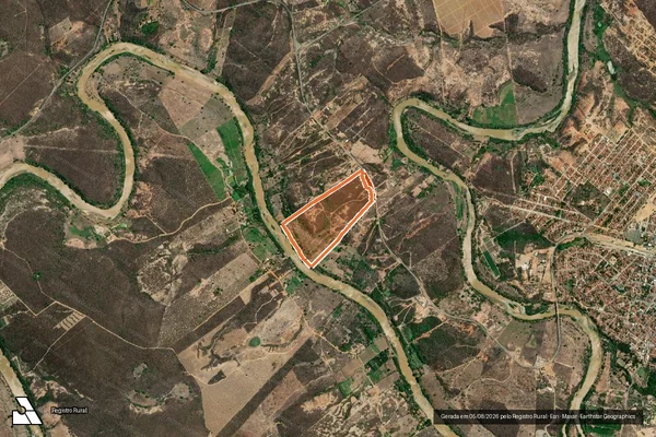 Imagem de satélite de Fazenda Piabanhas em ARAÇUAÍ - MG