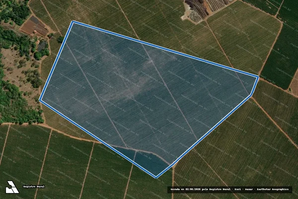 Imagem de satélite de Fazenda Santa Cecília e Sapecado - Parte 1 em Carmo do Paranaíba - MG