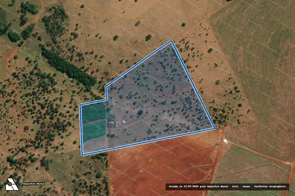 Imagem de satélite de Fazenda Perobas e Campo Belo ? Engano - Gleba 02 em Campina Verde - MG