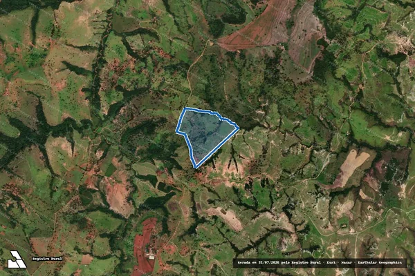 Imagem de satélite de FAZENDA FRAGATA OU NAU DE GUERRA - Parte 1 em Tiros - MG
