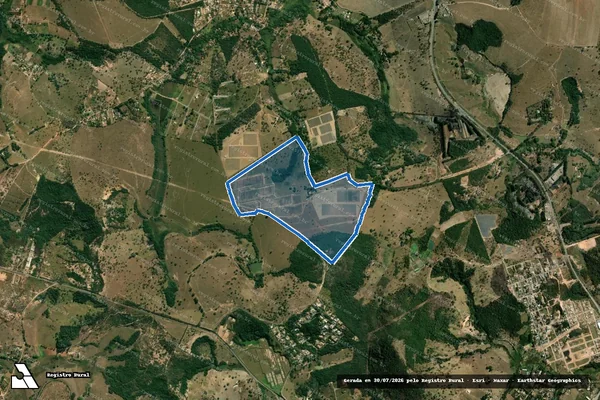 Imagem de satélite de FAZENDA CACHOEIRINHA E LAJINHA  - Parcela 1 em Divinópolis - MG