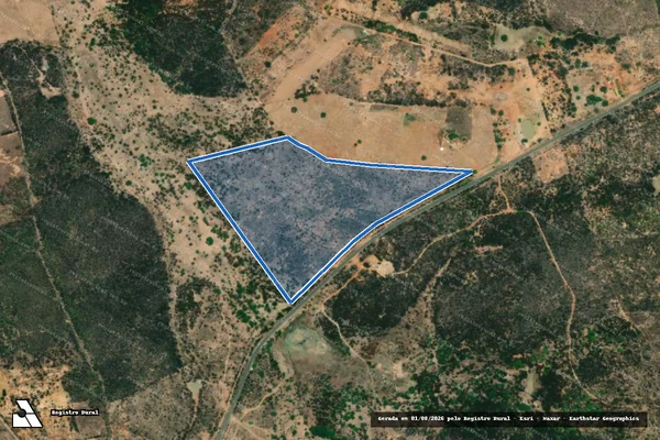 Imagem de satélite de Fazenda  Macambira III - Parte 1 em Ingazeira - PE