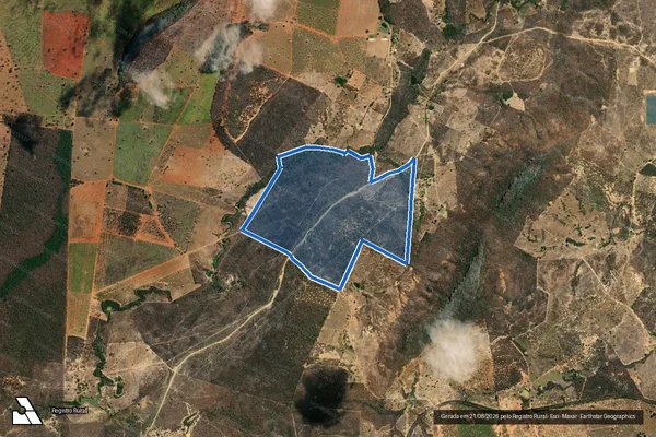 Imagem de satélite de FAZENDA SAPÉ - GLEBA 01 em Capitão Enéas - MG