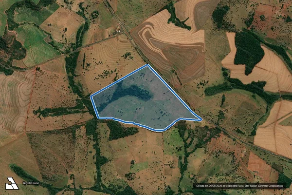 Imagem de satélite de Fazenda Campo Belo e Perobas ?Maneco? - Parte 2 em Campina Verde - MG