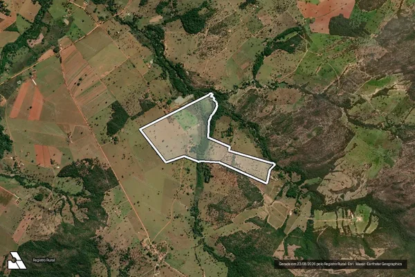 Imagem de satélite de FAZENDA SALOBRO DE BAIXO - 001 em Varjão - GO