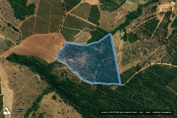 Imagem de satélite de Cachoeira, Cachoeira das Moças e Barro Preto - Gleba 1 em Camacho - MG