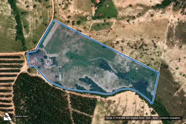 Imagem de satélite de Fazenda Mata dos Coletas - Parcela 1 em Abadia dos Dourados - MG