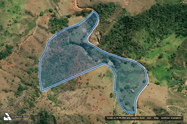 Imagem de satélite de FAZENDA CARNAUBA - GLEBA 03 em Conselheiro Pena - MG
