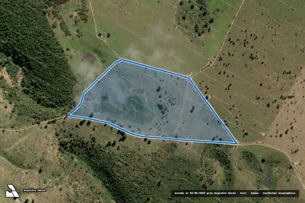 Imagem de satélite de FAZENDA CAJAZEIRA - GLEBA01 em Irajuba - BA