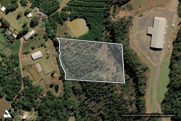 Imagem de satélite de FAZENDA DO SALTO MAT. 1762 - Matrícula 1762 em Lebon Régis - SC
