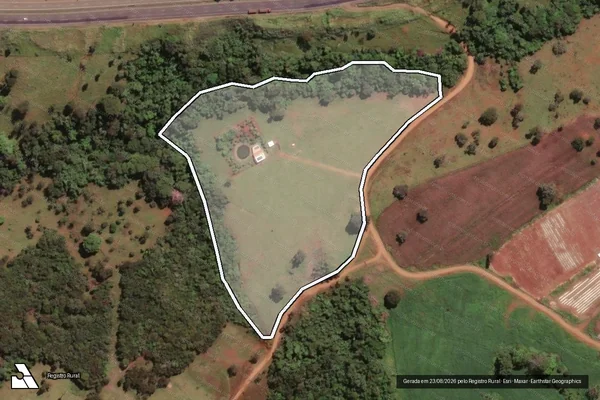 Imagem de satélite de FAZENDA BOM JARDIM - 79504 em Araguari - MG