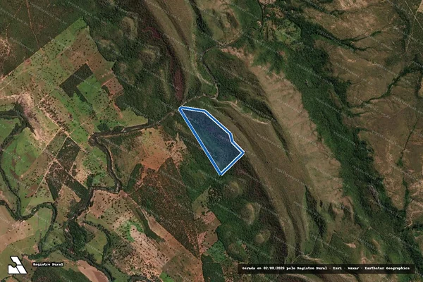 Imagem de satélite de FAZENDA PIRATINGA OU SÃO CRISTÓVÃO - Gleba A em Formoso - MG