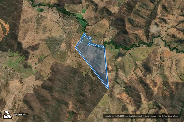 Imagem de satélite de Fazenda Canoas - Parte 1 em Juramento - MG