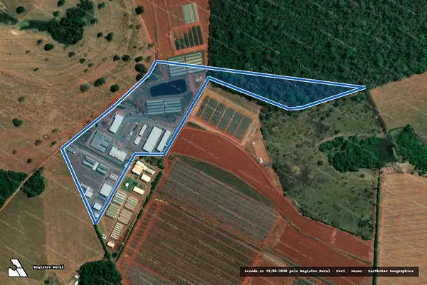 Imagem de satélite de Fazendas Fazendinha ou Barro Branco e Barro Branco - Parte 1 em Trindade - GO