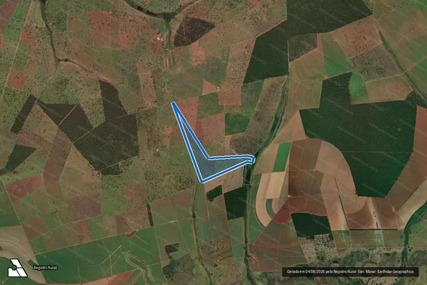Imagem de satélite de Fazenda Cruz e Macaúbas Aparecida - Gleba 02 em Santa Vitória - MG