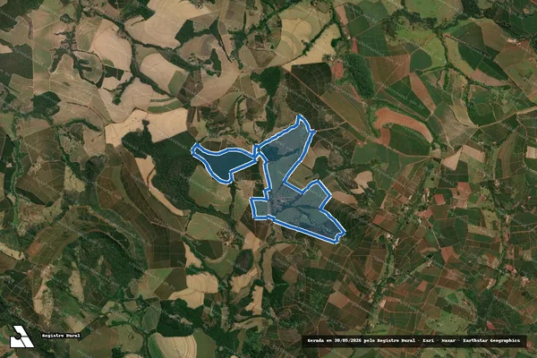 Imagem de satélite de Fazenda Cachoeira, Fazenda Toledo Marques e Sítio Cachoeira - Fazenda Cachoeira em São Tomás de Aquino - MG