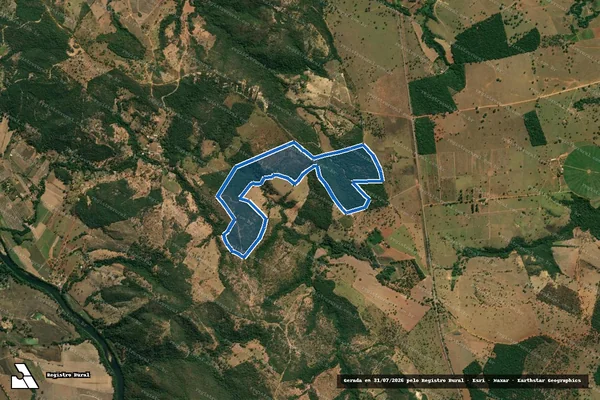 Imagem de satélite de FAZENDA DESTERRO DE CIMA E SERRINHA - FAZENDA SESTERRO DE CIMA E SERRINHA em Pitangui - MG
