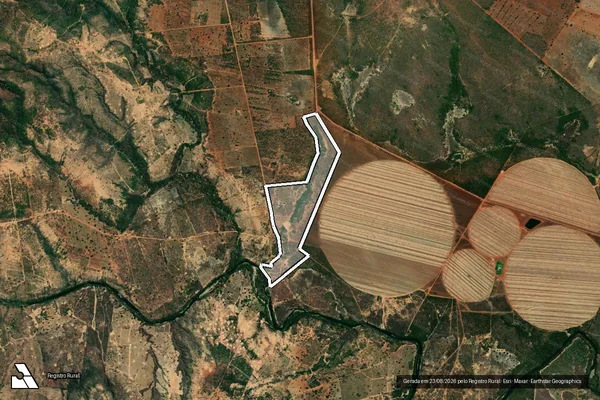 Imagem de satélite de PA ELIAS ALVES CAMBAUBA ? LOTE-29 - LOTE-29 em Uruana de Minas - MG