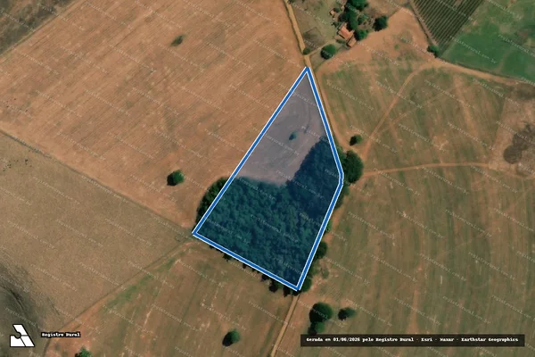 Imagem de satélite de Fazenda Campo do Meio e Cuscuzeiro - Parte 1 em Carmo do Paranaíba - MG
