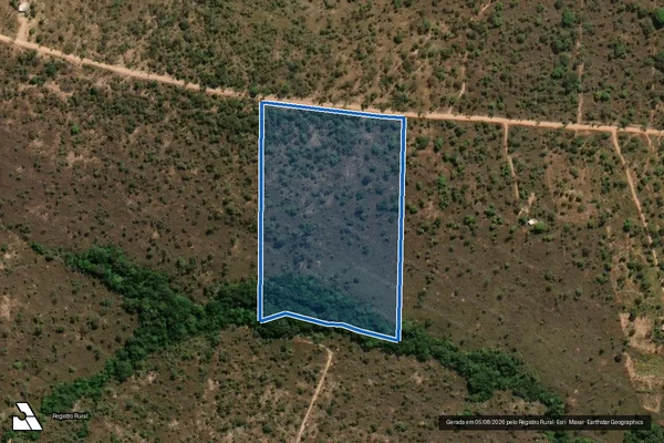 Imagem de satélite de Fazenda Arraial da Forquilha - Gleba 23 em Três Marias - MG