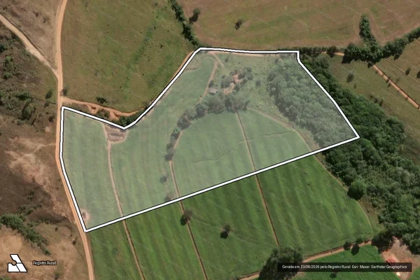 Imagem de satélite de Fazenda Esmeril - Parte 1 em São João Batista do Glória - MG