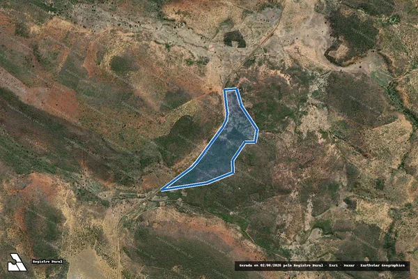 Imagem de satélite de FAZENDA POÇO ENCANTADO - 002 em Iramaia - BA