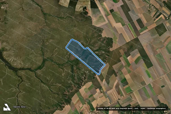 Imagem de satélite de FAZENDA DIVIDIDA LARGA, BOIS - Parte 1 em Chapada Gaúcha - MG