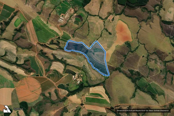 Imagem de satélite de FAZENDA PAIOL QUEIMADO em São Roque de Minas - MG