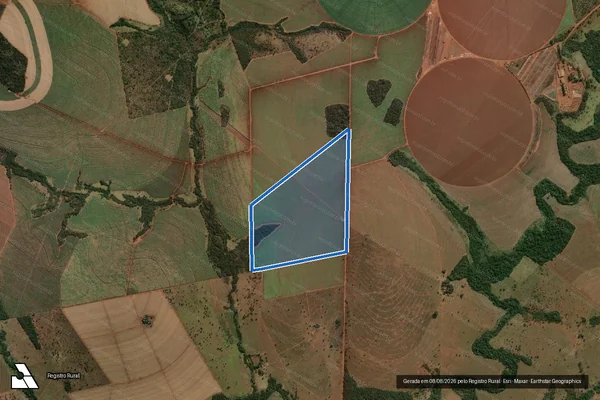 Imagem de satélite de Fazenda Perobas ? Muquém - Gleba 03 em Campina Verde - MG