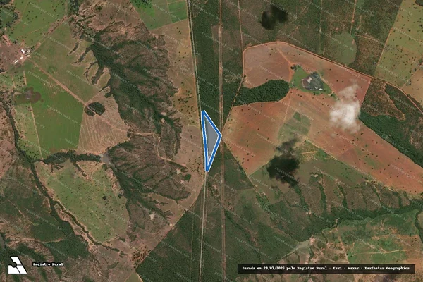Imagem de satélite de Fazenda Francisco de Oliveira, Lugar Brejo Grande - 001 em Paracatu - MG