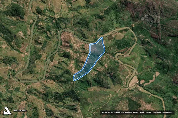 Imagem de satélite de CÓRREGO DA ONÇA-MARGEM DIREITA DO RIO MANHUAÇU - Parte 1 em Pocrane - MG