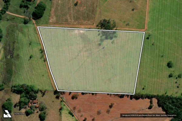 Imagem de satélite de FAZENDA PALMEIRAS - 001 em São João Batista do Glória - MG