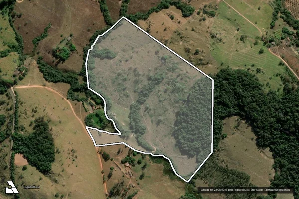 Imagem de satélite de FAZENDA AREIAS ? GLEBA 02 - 001 em Passos - MG