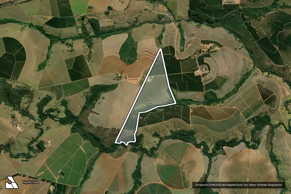 Imagem de satélite de Fazenda Marmelo e Santa Luzia da Boa Vista - Fazenda Marmelo e Santa Luzia da Boa Vista em Araxá - MG
